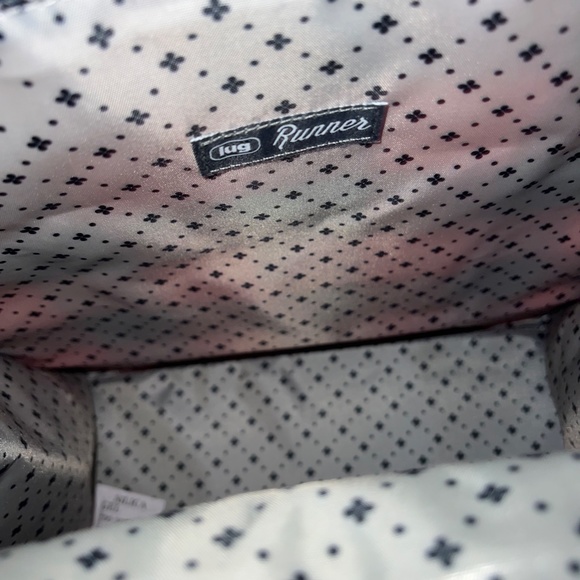 Lug - Runner Tote Bags - Set of Two -NWT'S - Picture 12 of 16